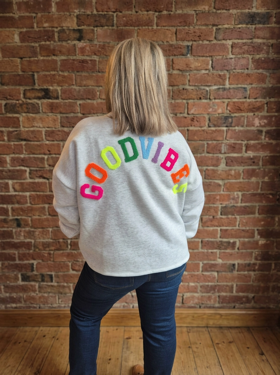 Good Vibes Sweatshirt Grey
