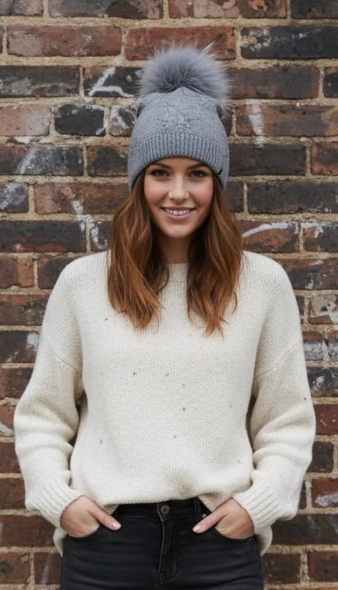 Embellished Cashmere Star Beanie